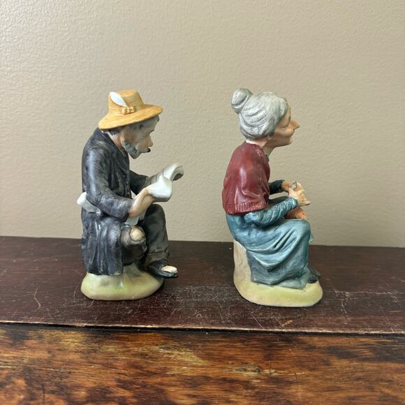 Vintage Grandma Grandpa Elderly Man & Woman Knitting Reading Knick Knacks - Picture 5 of 7